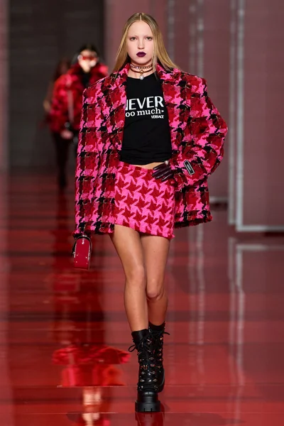 Look 36